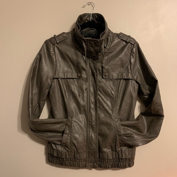 Med Kismet high neck grey faux leather jacket - Picture 2 of 14